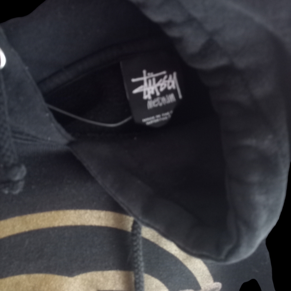 STUSSY black men's medium logo with cheetah on chest